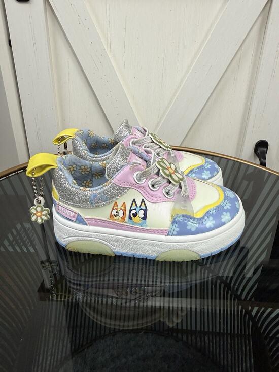 Ground Up Other - Ground Up Bluey Bingo Girls Size 6 Toddler Floral Low Top Slip On Sneakers Shoes